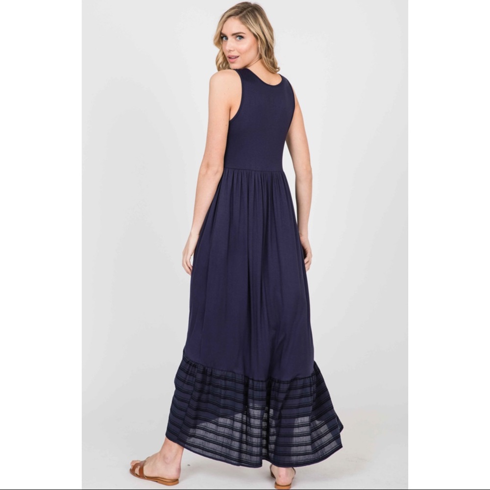 NAVY MAXI DRESS - Picture 3 of 6